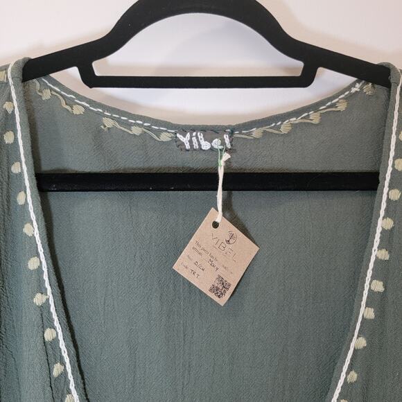 Yibel NWT Artisan‎ Handmade Embroidered 3/4 Sleeve Cardigan - Picture 6 of 7